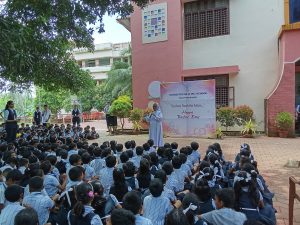 Thiruthiparambu-Teachers-Day-1-300x225