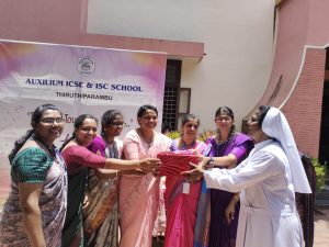 Thiruthiparambu-Teachers-Day-2-300x225